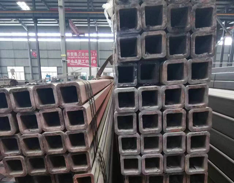 大通无缝方管裂缝